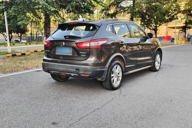 Used Nissan Qashqai 2016 1.2T CVT Fashion Edition Exterior 5