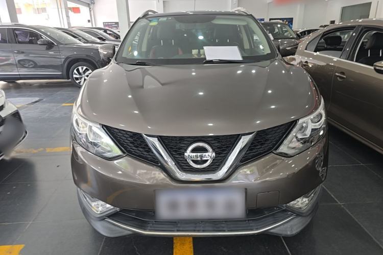 Used Nissan Qashqai 2016 2.0L CVT Luxury Edition Front