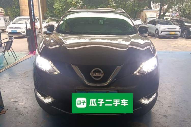 Used Nissan Qashqai 2016 2.0L CVT Elite Edition Front