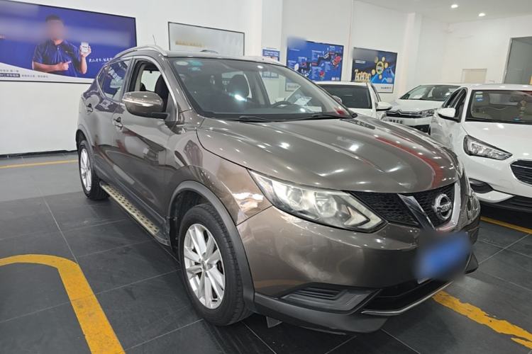 Used Nissan Qashqai 2016 1.2T CVT Fashion Edition Front Right 45 Deg
