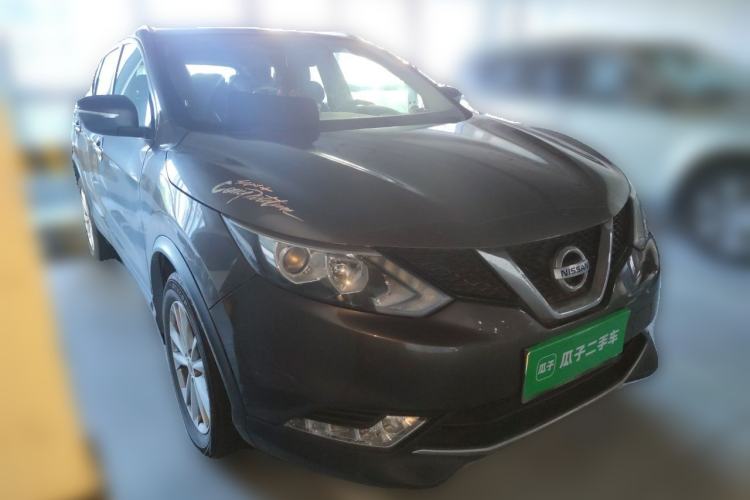 Used Nissan Qashqai 2016 2.0L CVT Elite Edition Front Right 45 Deg