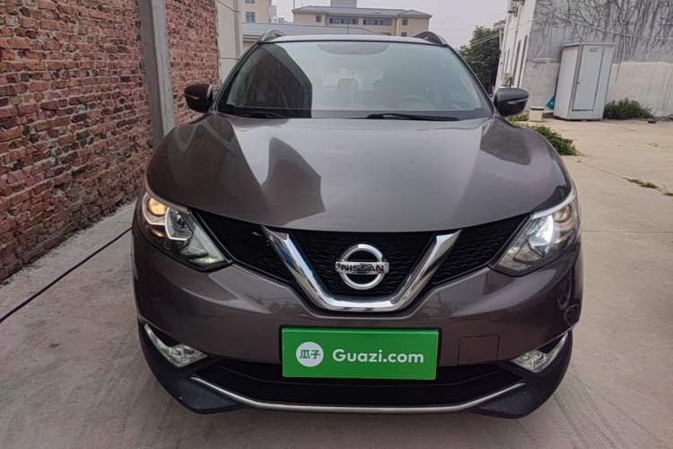 Used Nissan Qashqai 2016 2.0L CVT Elite Edition Front
