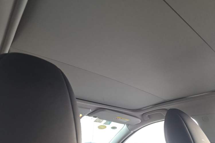 Used Nissan Qashqai 2016 2.0L CVT Luxury Edition Headliner