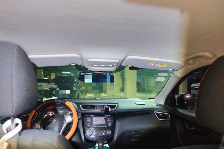Used Nissan Qashqai 2016 2.0L CVT Elite Edition Headliner