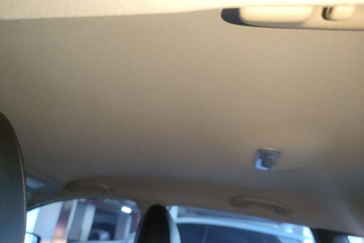 Used Nissan Qashqai 2016 2.0L CVT Elite Edition Headliner