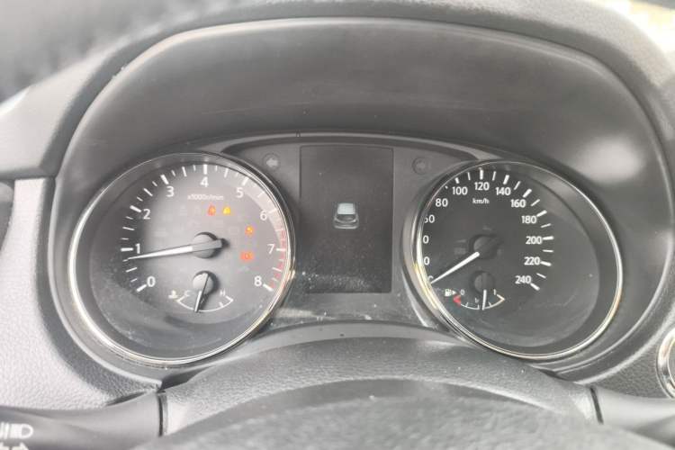 Used Nissan Qashqai 2016 2.0L CVT Deluxe Edition Instrument Cluster