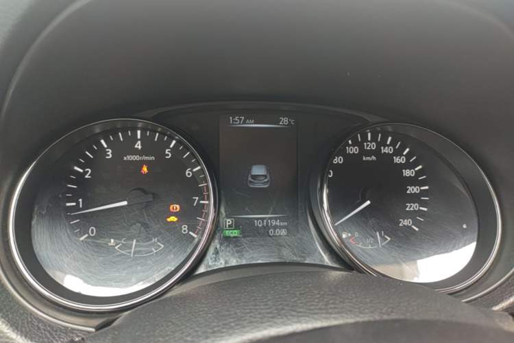 Used Nissan Qashqai 2016 2.0L CVT Elite Edition Instrument Cluster
