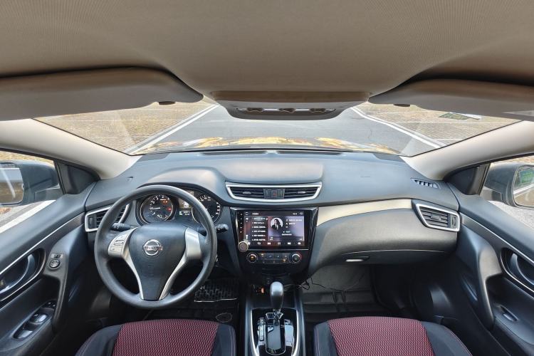 Used Nissan Qashqai 2016 1.2T CVT Fashion Edition Interior 3