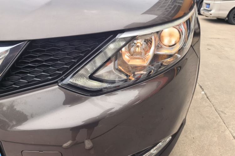 Used Nissan Qashqai 2016 2.0L CVT Elite Edition Left Front Headlight