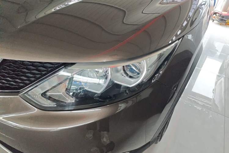 Used Nissan Qashqai 2016 2.0L CVT Elite Edition Left Front Headlight