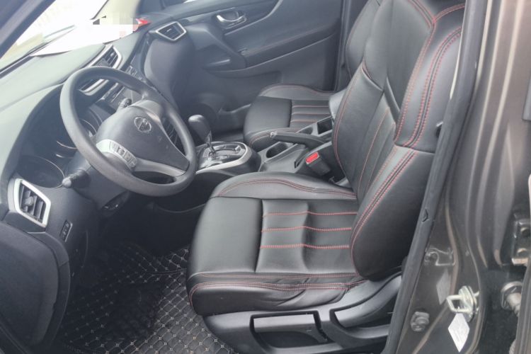 Used Nissan Qashqai 2016 2.0L CVT Elite Edition Left Front Seat
