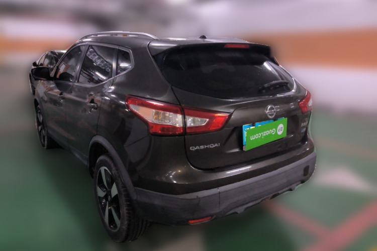 Used Nissan Qashqai 2016 2.0L CVT Luxury Edition Rear Left 45 Deg