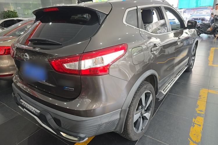 Used Nissan Qashqai 2016 2.0L CVT Luxury Edition Rear Right 45 Deg