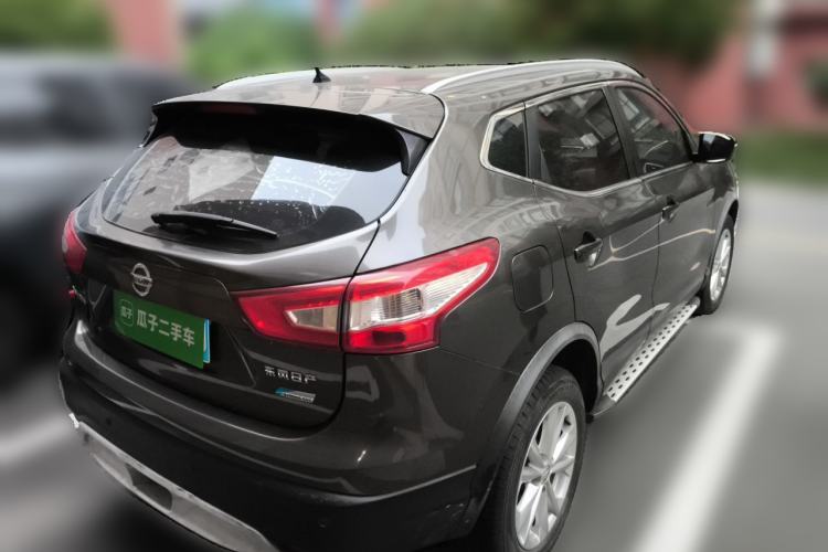 Used Nissan Qashqai 2016 2.0L CVT Elite Edition Rear Right 45 Deg
