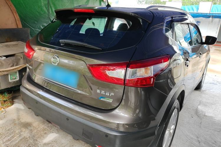 Used Nissan Qashqai 2016 2.0L CVT Elite Edition Rear Right 45 Deg