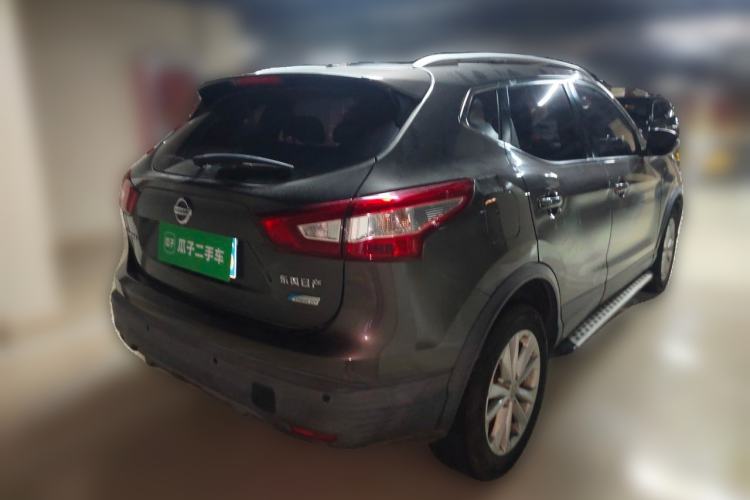 Used Nissan Qashqai 2016 2.0L CVT Elite Edition Rear Right 45 Deg