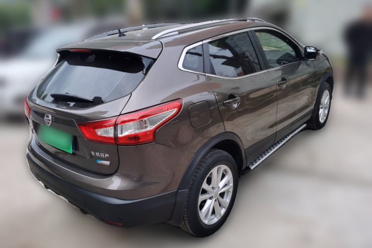 Used Nissan Qashqai 2016 2.0L CVT Elite Edition Rear Right 45 Deg