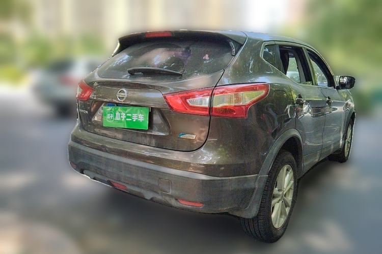 Used Nissan Qashqai 2016 2.0L CVT Elite Edition Rear Right 45 Deg