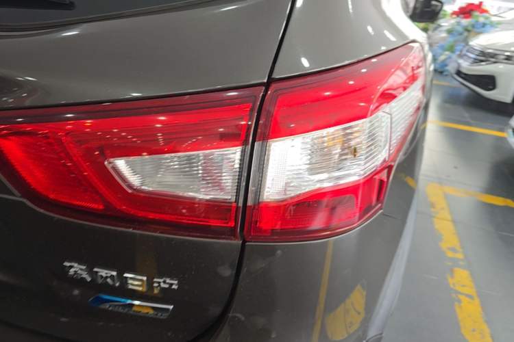 Used Nissan Qashqai 2016 2.0L CVT Luxury Edition Right Rear Taillight