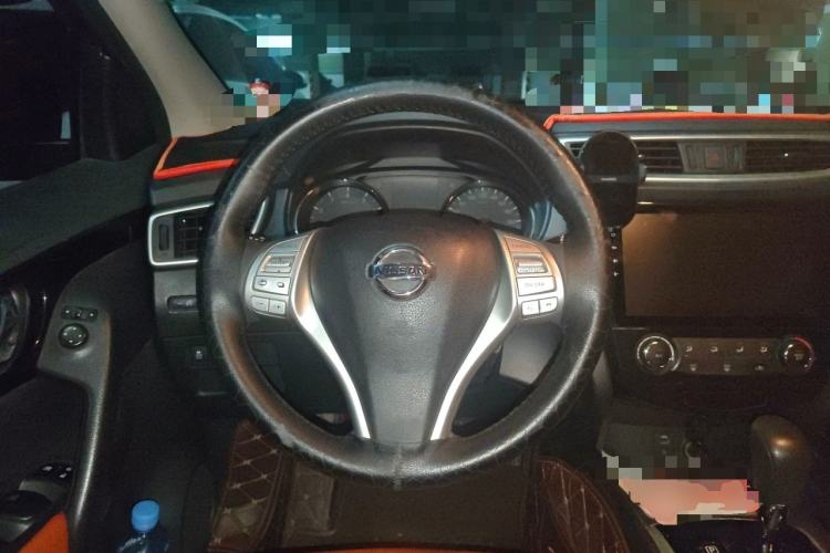 Used Nissan Qashqai 2016 2.0L CVT Elite Edition Steering Wheel