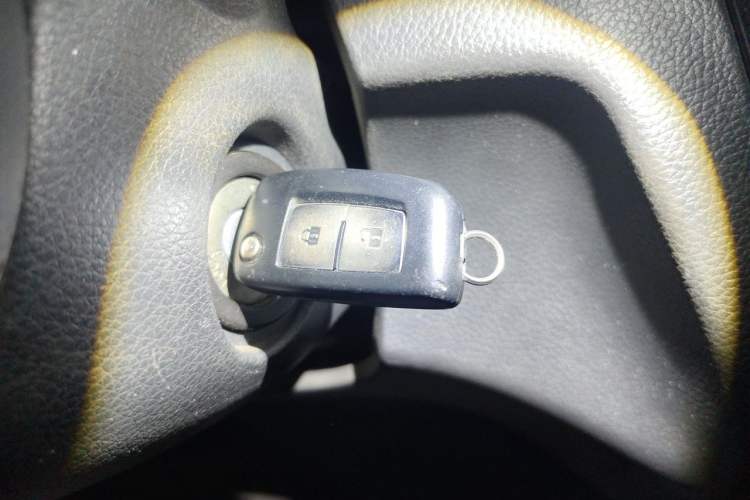 Used Nissan Qashqai 2016 2.0L CVT Elite Edition Vehicle Key