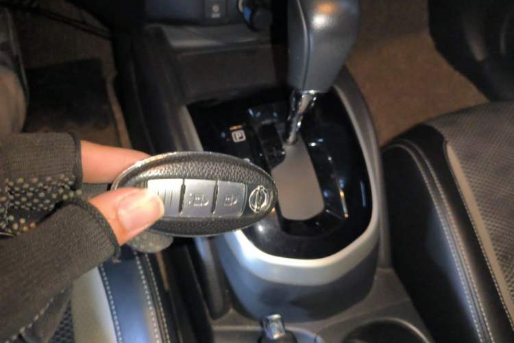 Used Nissan Qashqai 2016 2.0L CVT Luxury Edition Vehicle Key