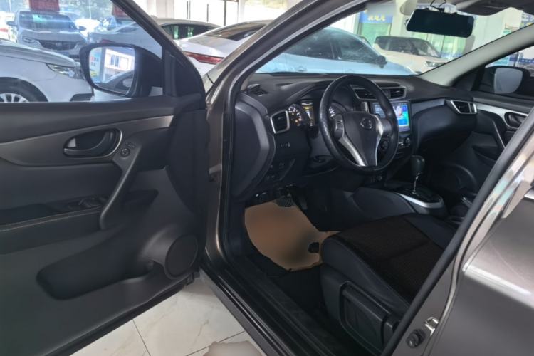 Used Nissan Qashqai 2016 1.2T CVT Fashion Edition Driver Seat