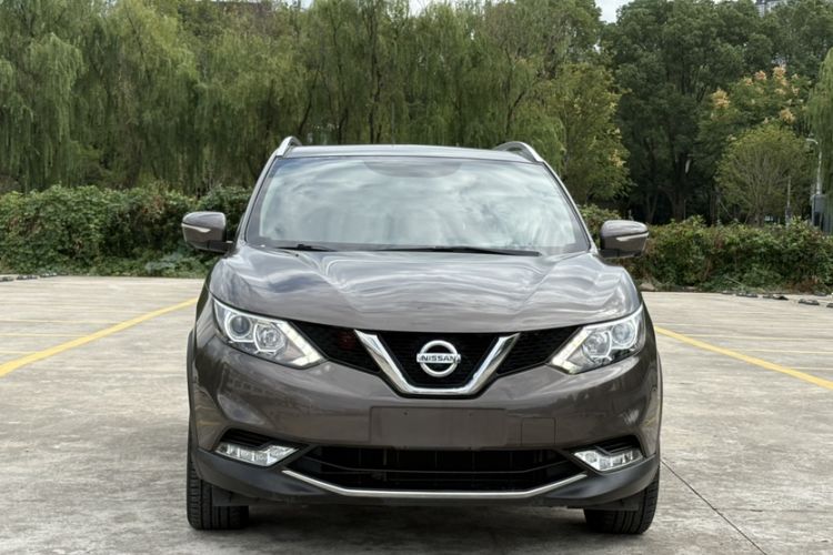 Used Nissan Qashqai 2016 2.0L CVT Luxury Edition Exterior 4