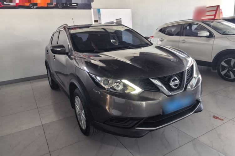 Used Nissan Qashqai 2016 1.2T CVT Fashion Edition Front Right 45 Deg