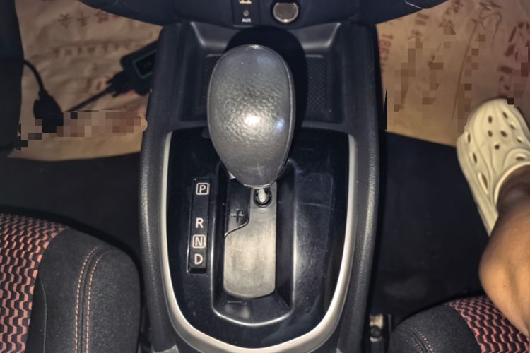 Used Nissan Qashqai 2016 1.2T CVT Fashion Edition Gear Lever