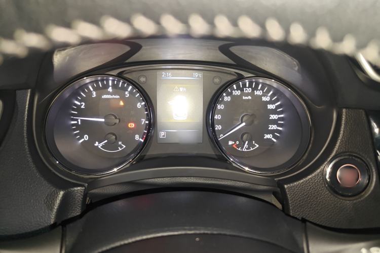 Used Nissan Qashqai 2016 2.0L CVT Luxury Edition Instrument Cluster