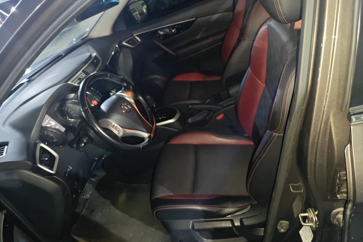 Used Nissan Qashqai 2016 2.0L CVT Luxury Edition Left Front Seat