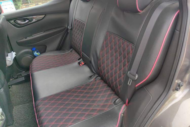 Used Nissan Qashqai 2016 2.0L CVT Elite Edition Left Rear Seat