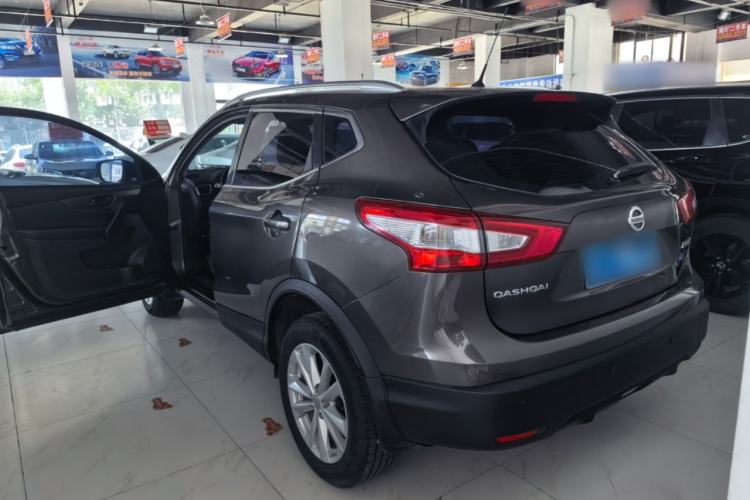 Used Nissan Qashqai 2016 1.2T CVT Fashion Edition Rear Left 45 Deg