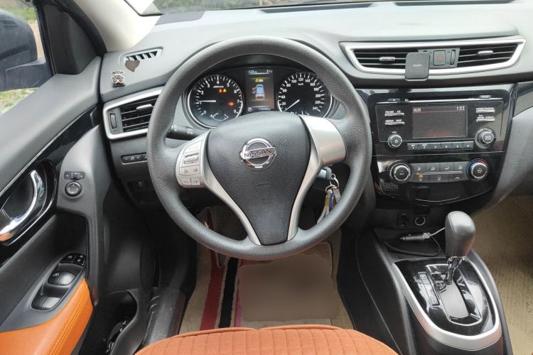 Used Nissan Qashqai 2016 2.0L CVT Elite Edition Steering Wheel