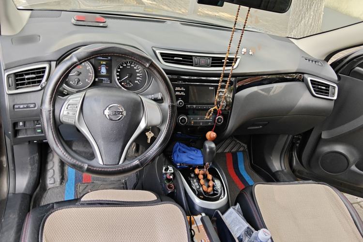 Used Nissan Qashqai 2016 2.0L CVT Elite Edition Steering Wheel