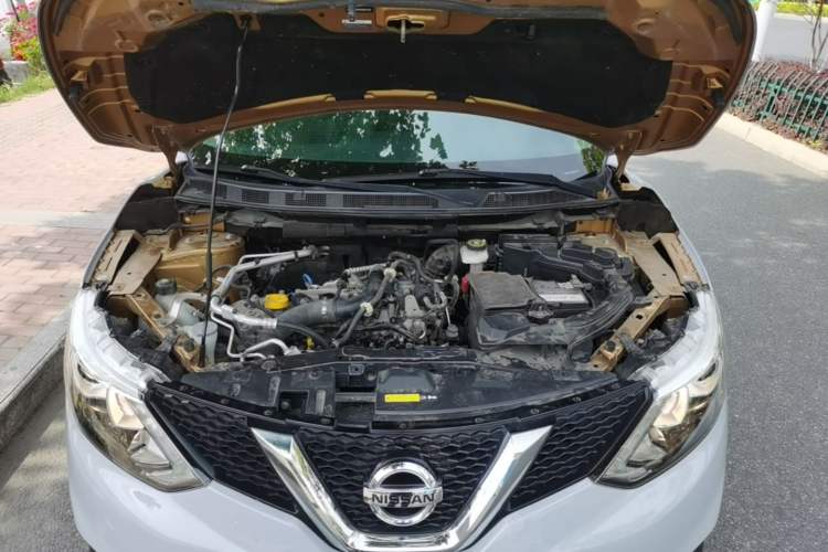 Used Nissan Qashqai 2016 1.2T CVT Fashion Edition Engine Bay