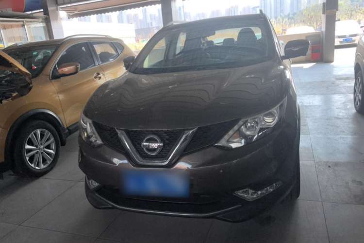 Used Nissan Qashqai 2016 2.0L CVT Luxury Edition Exterior 1