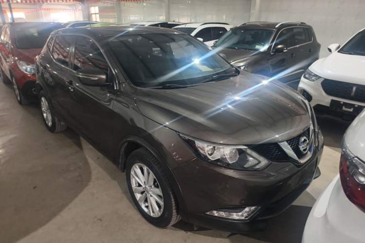 Used Nissan Qashqai 2016 2.0L CVT Elite Edition Exterior 1