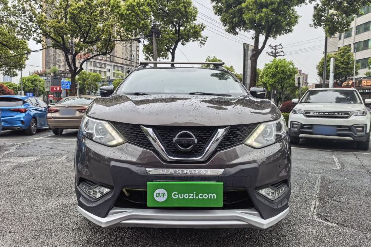 Used Nissan Qashqai 2016 2.0L CVT Luxury Edition Exterior 4