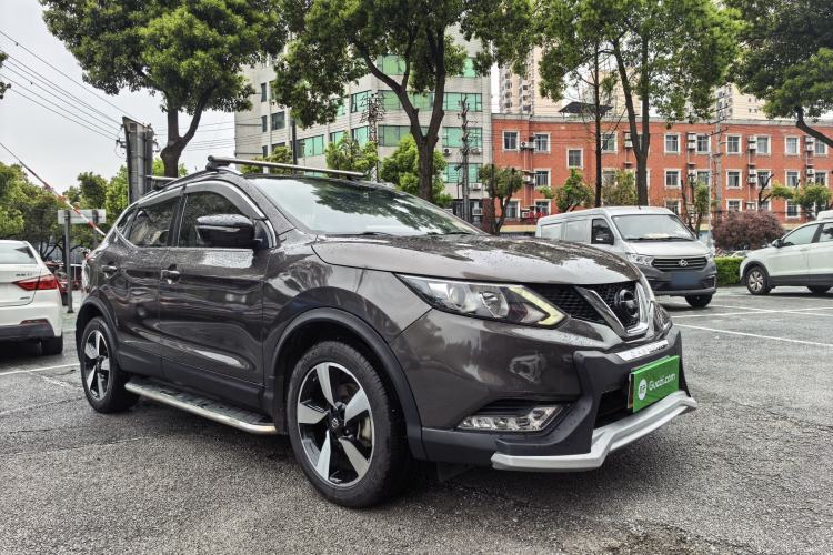 Used Nissan Qashqai 2016 2.0L CVT Luxury Edition Exterior 5