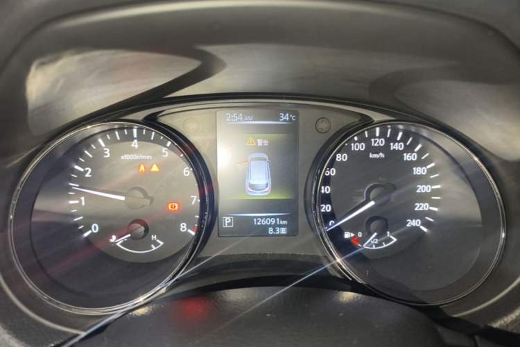 Used Nissan Qashqai 2016 2.0L CVT Elite Edition Instrument Cluster