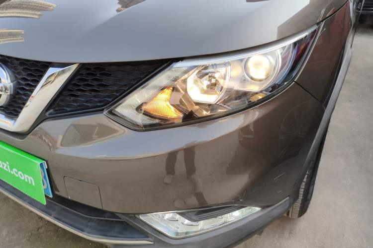 Used Nissan Qashqai 2016 2.0L CVT Elite Edition Left Front Headlight