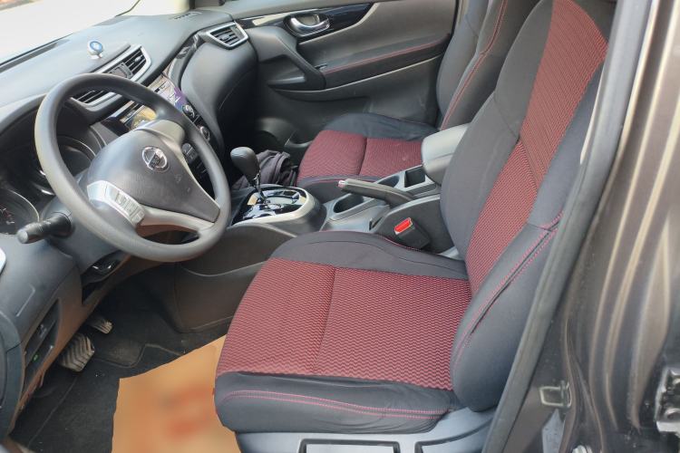 Used Nissan Qashqai 2016 2.0L CVT Elite Edition Left Front Seat