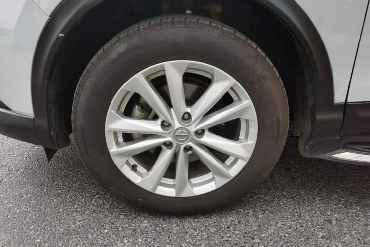 Used Nissan Qashqai 2016 1.2T CVT Fashion Edition Left Front Wheel Hub