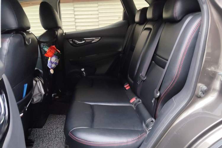 Used Nissan Qashqai 2016 2.0L CVT Elite Edition Left Rear Seat