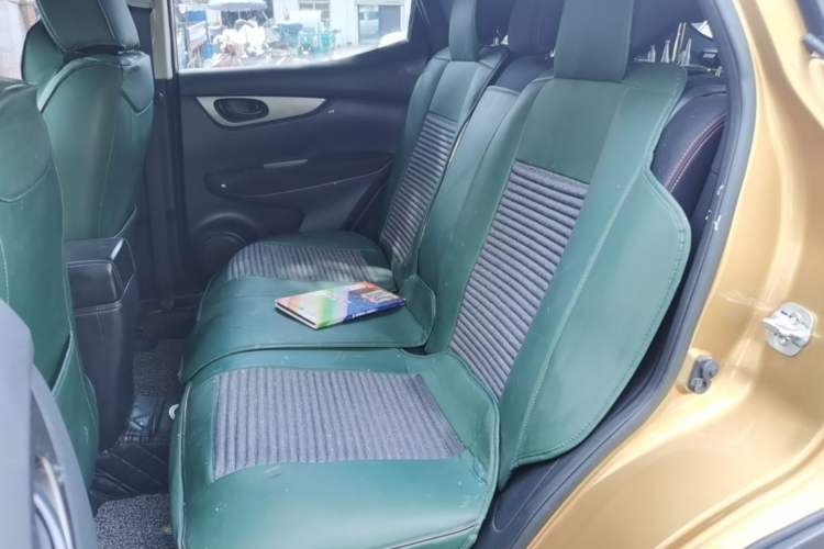 Used Nissan Qashqai 2016 1.2T CVT Fashion Edition Left Rear Seat