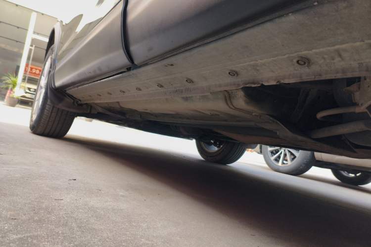 Used Nissan Qashqai 2016 2.0L CVT Elite Edition Left Side Sill