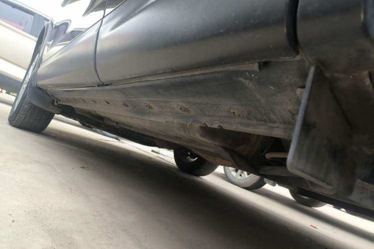 Used Nissan Qashqai 2016 2.0L CVT Elite Edition Left Side Sill