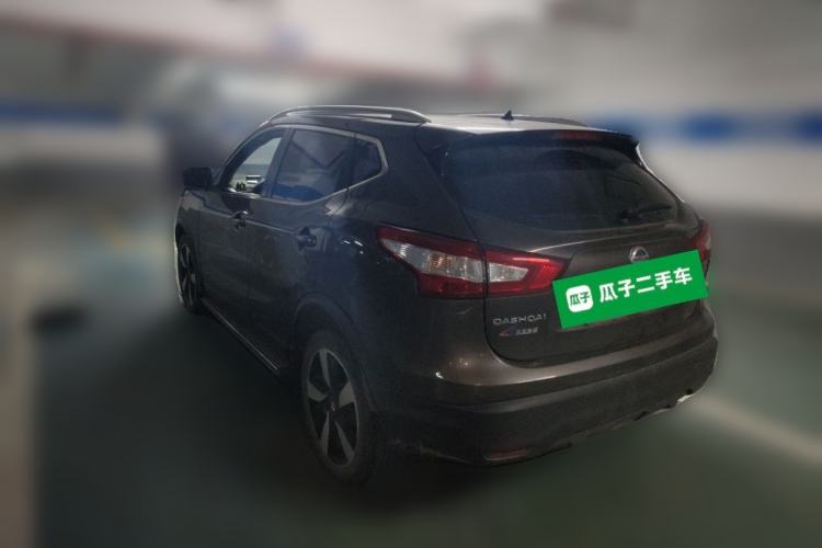 Used Nissan Qashqai 2016 2.0L CVT Luxury Edition Rear Left 45 Deg